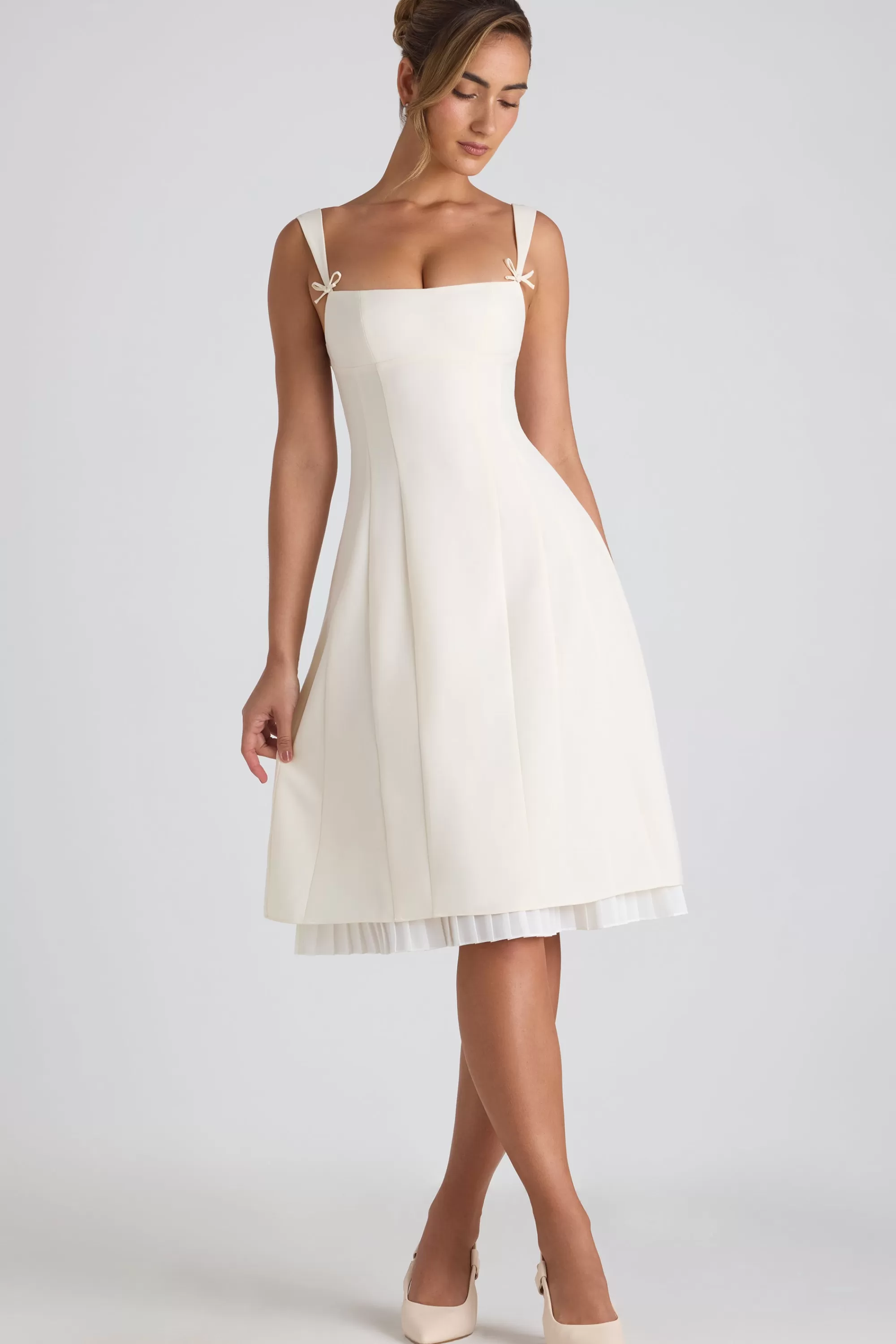 Oh Polly Bow-Detail Pleated A-Line Midi Dress In Ivory Outlet