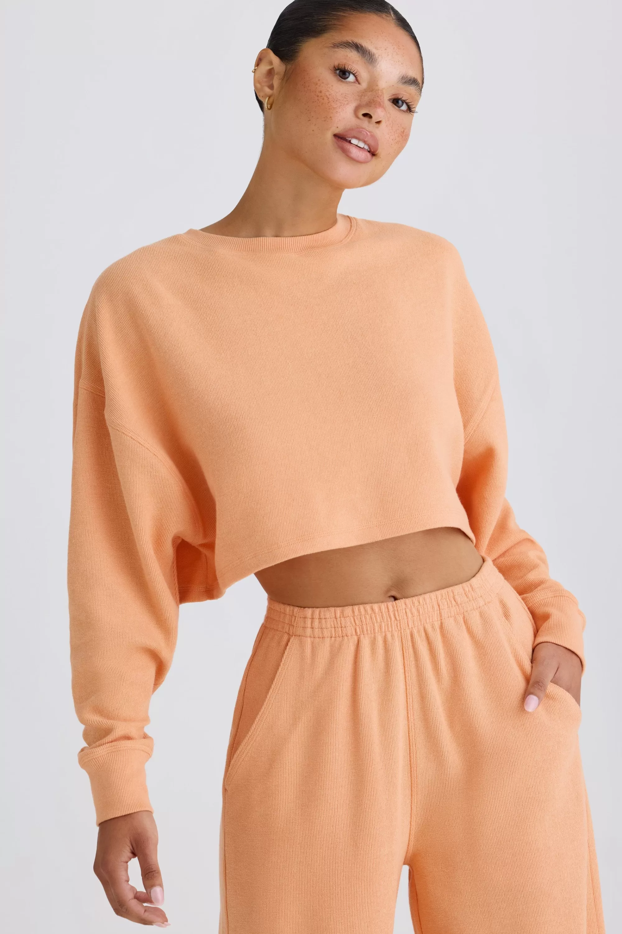 Oh Polly Crew-Neck Open-Back Cropped Sweatshirt In Peach Peach Outlet