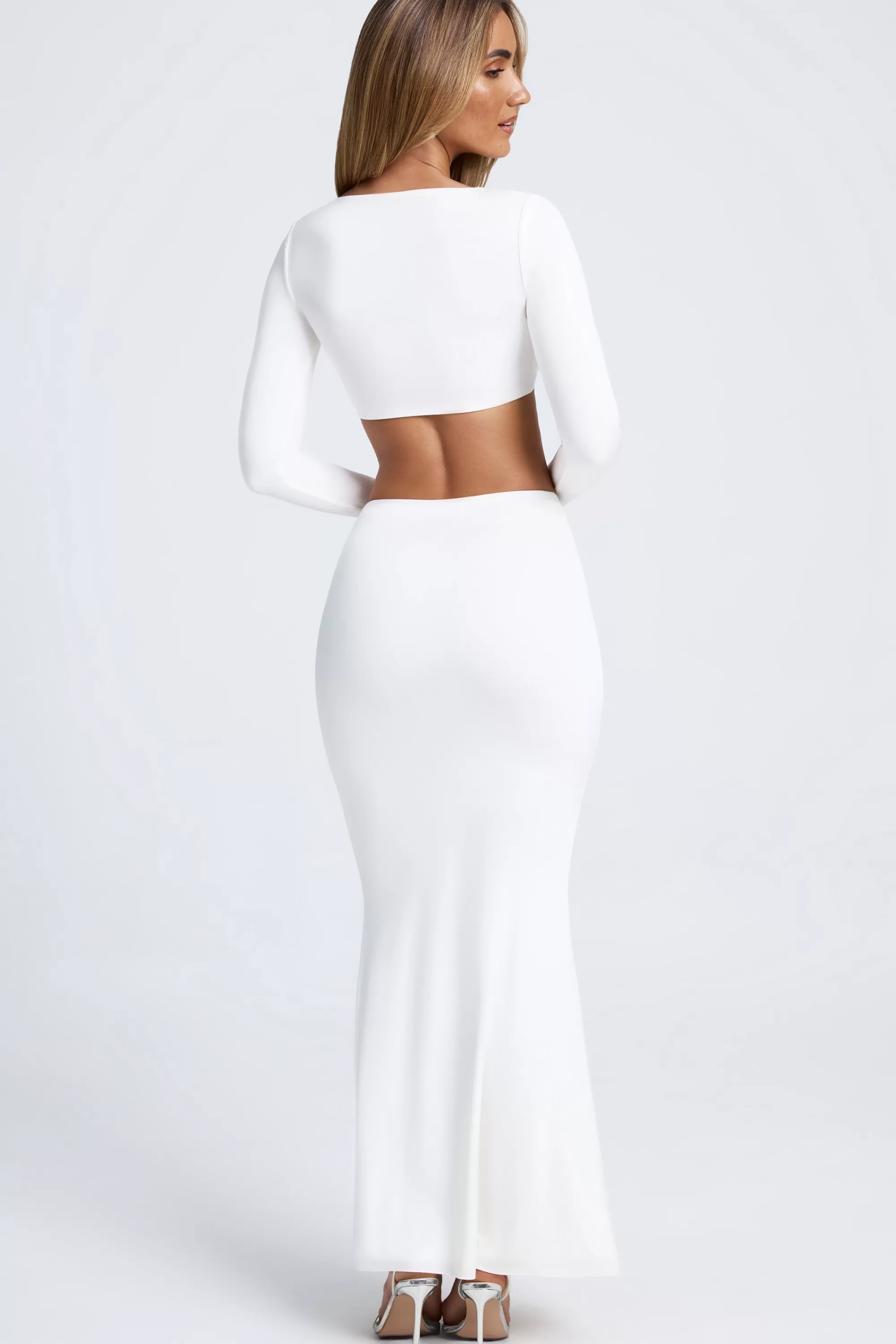 Oh Polly Hardware Detail Fishtail Maxi Skirt In White Outlet