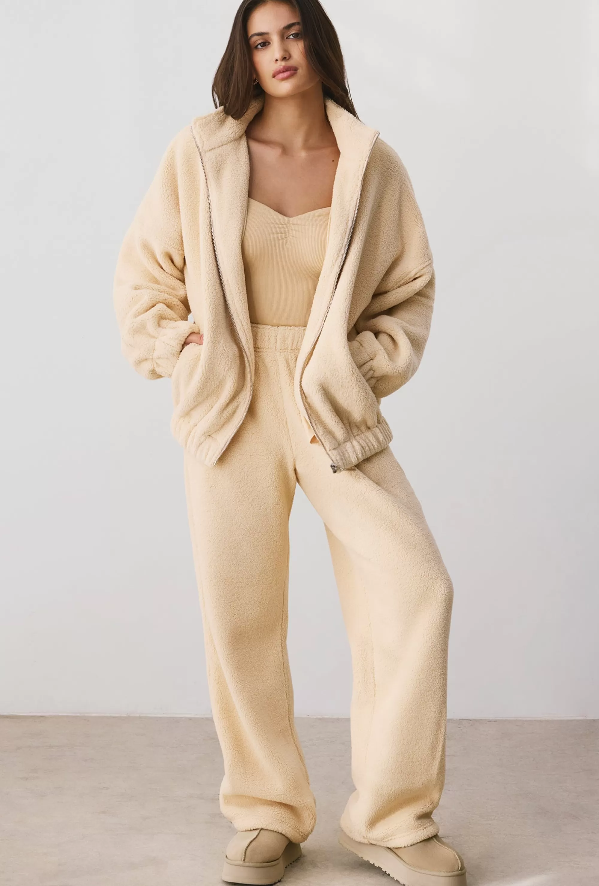 Oh Polly Oversized Fleece Zip Up Jacket In Cashmere Fashion