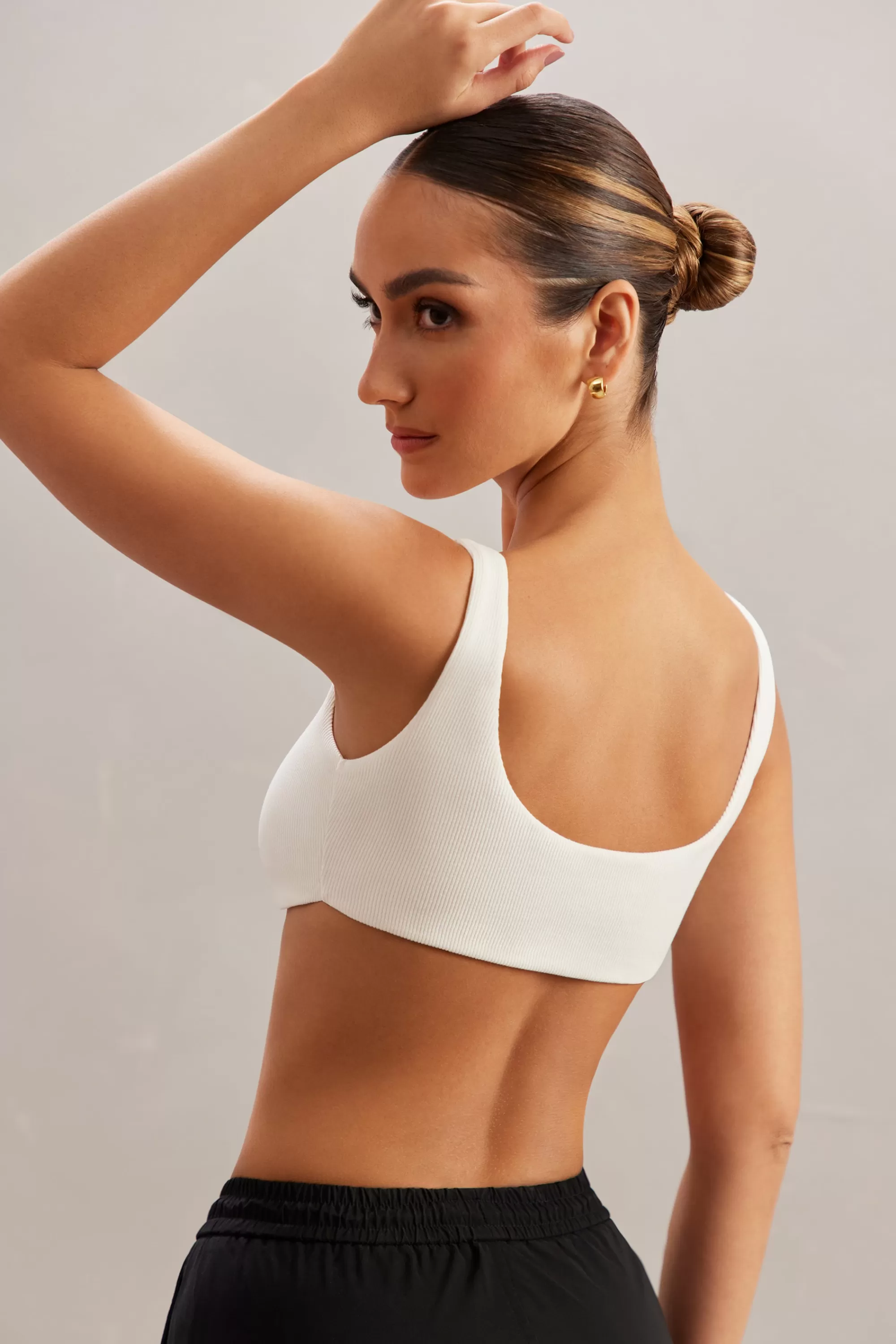 Oh Polly Plunge Neck Bralette In Ivory Hot