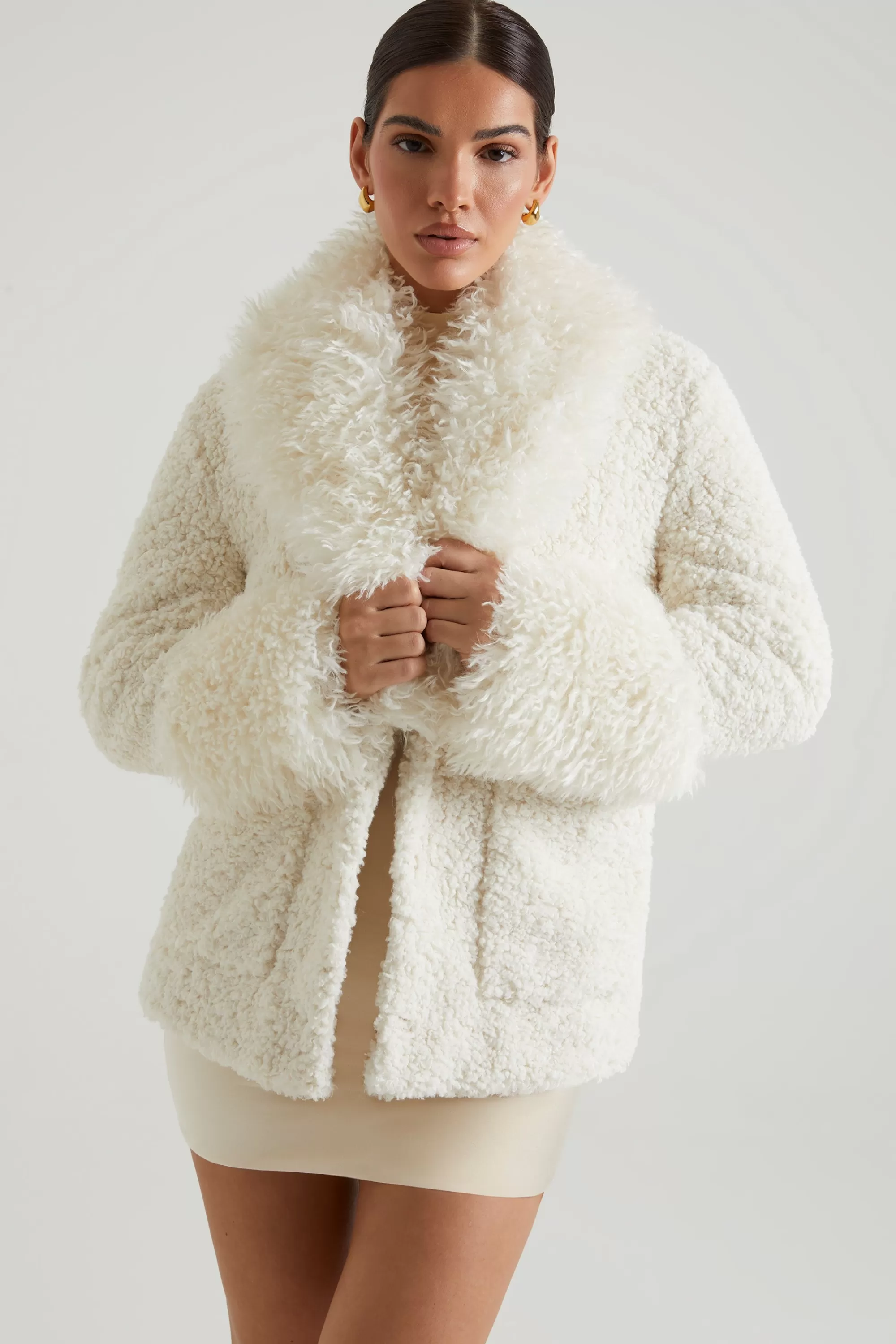 Oh Polly Shearling Coat With Large Front Pockets In Cream Hot