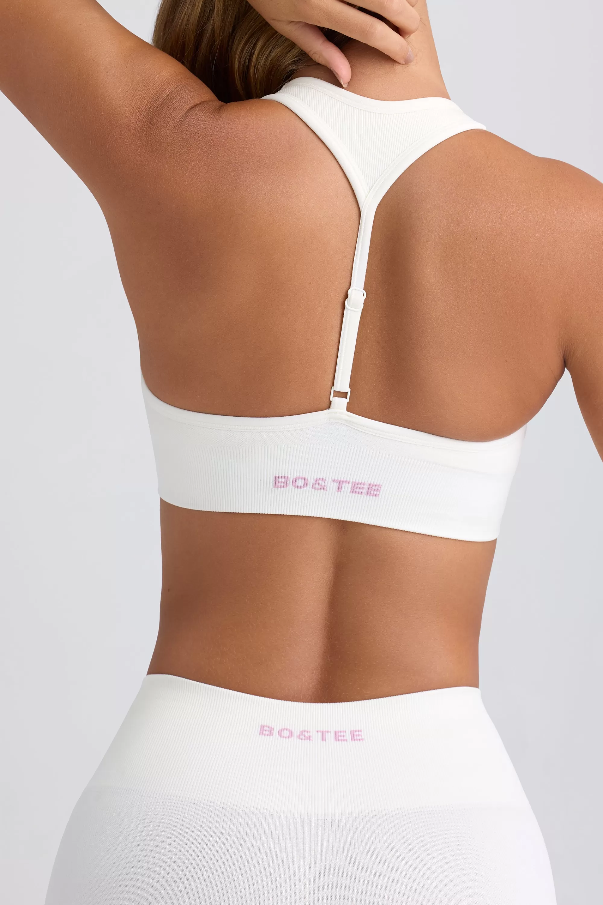 Oh Polly Super Sculpt Seamless T-Back Sports Bra In Eggshell Sale