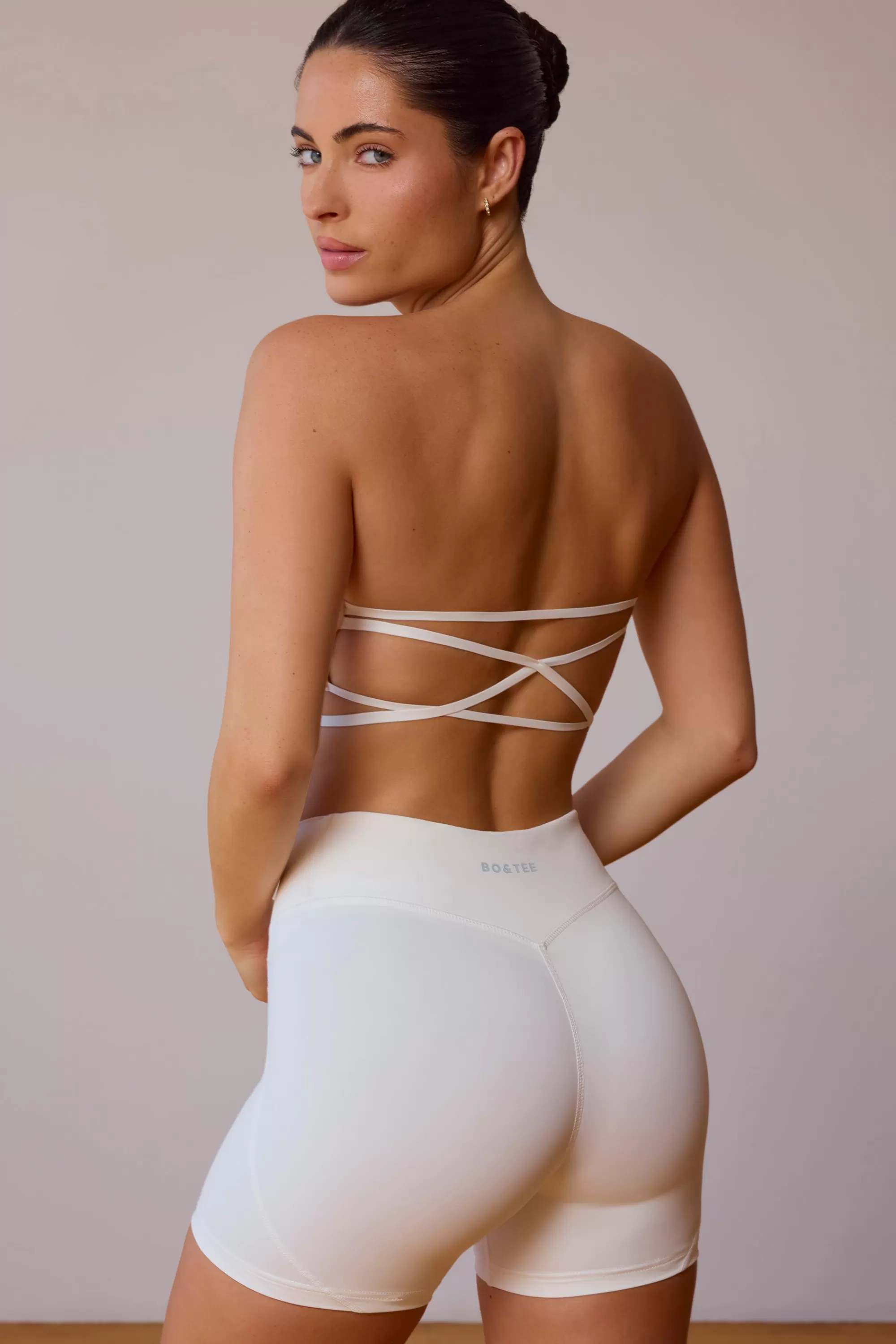 Oh Polly UltraFlex Cross-Back Bandeau Bra In Soft White Sale