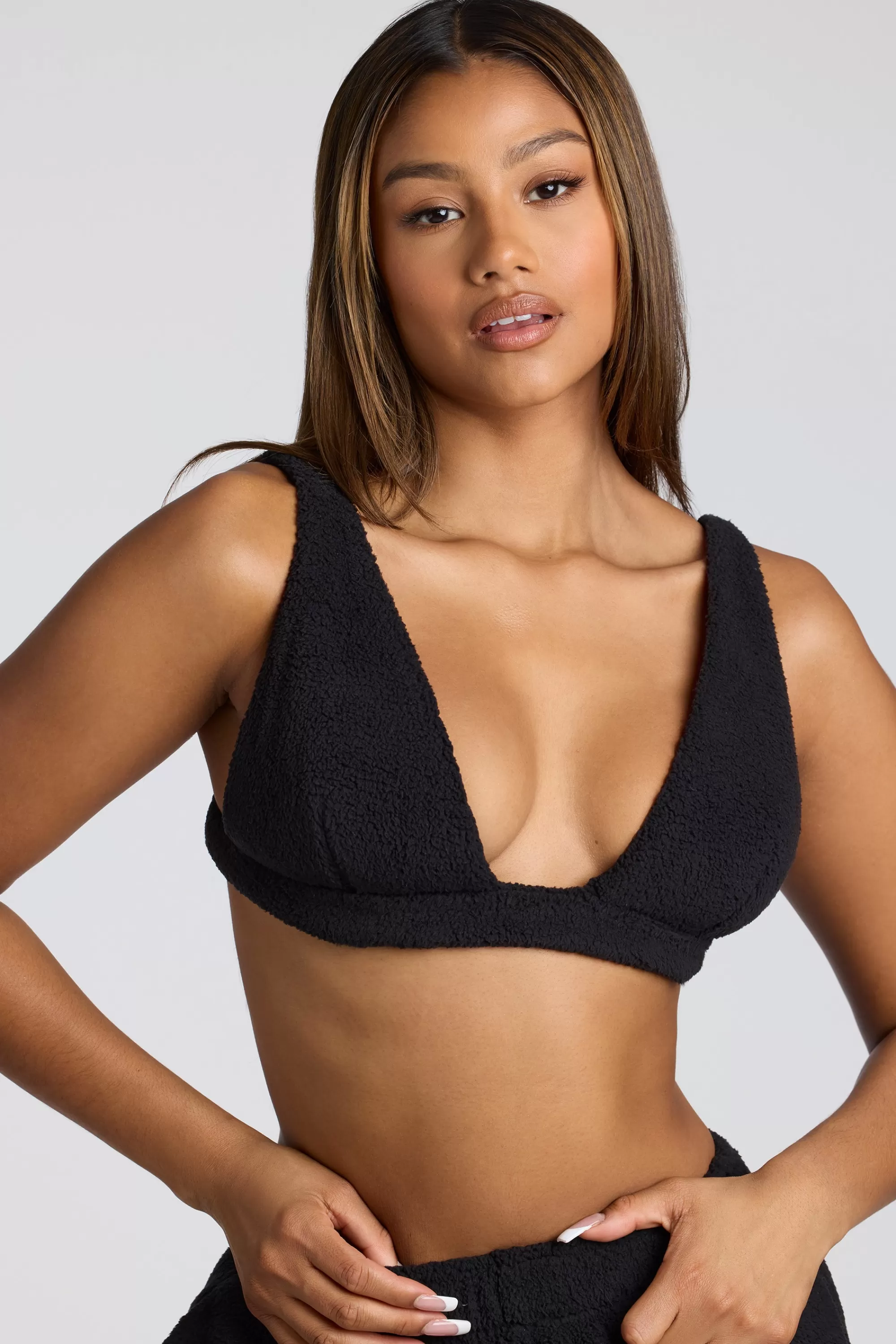 Oh Polly V Neck Fleece Bralette In Black Clearance