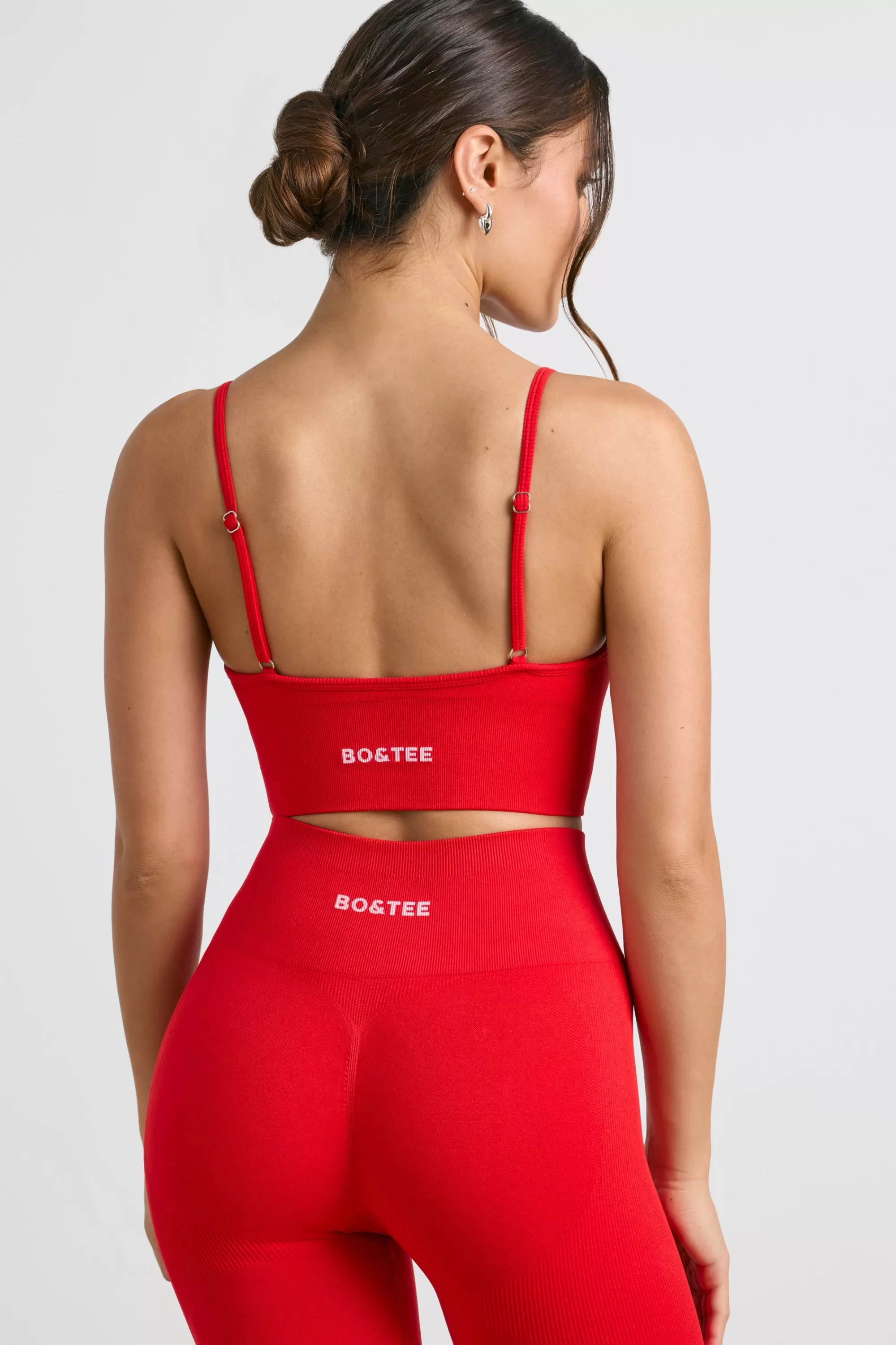 Oh Polly V-Neck Define Luxe Sports Bra In Red Fashion